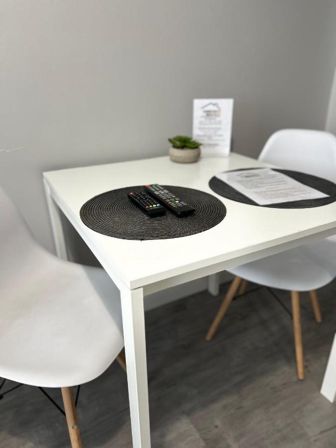 Noclegi Comfort - Self Check-In 24H ชวิดนิตซา ภายนอก รูปภาพ
